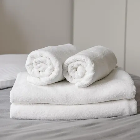 Metro Ratusz Arsenal Comfort Apartmán *
